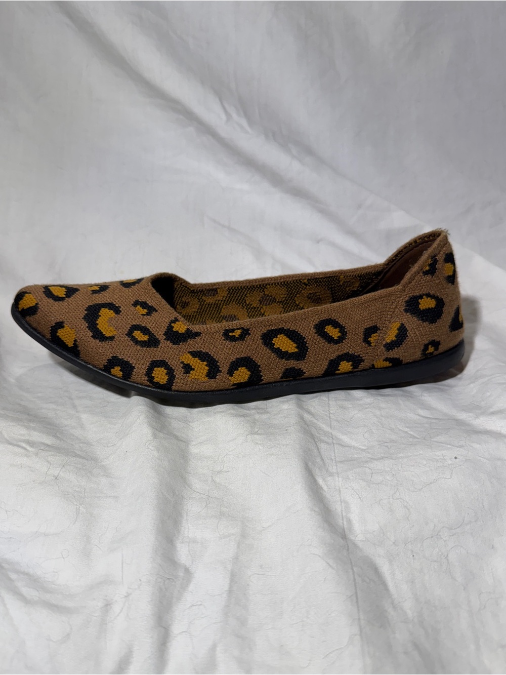 EUC Cole Haan woven washable animal print pointed flats